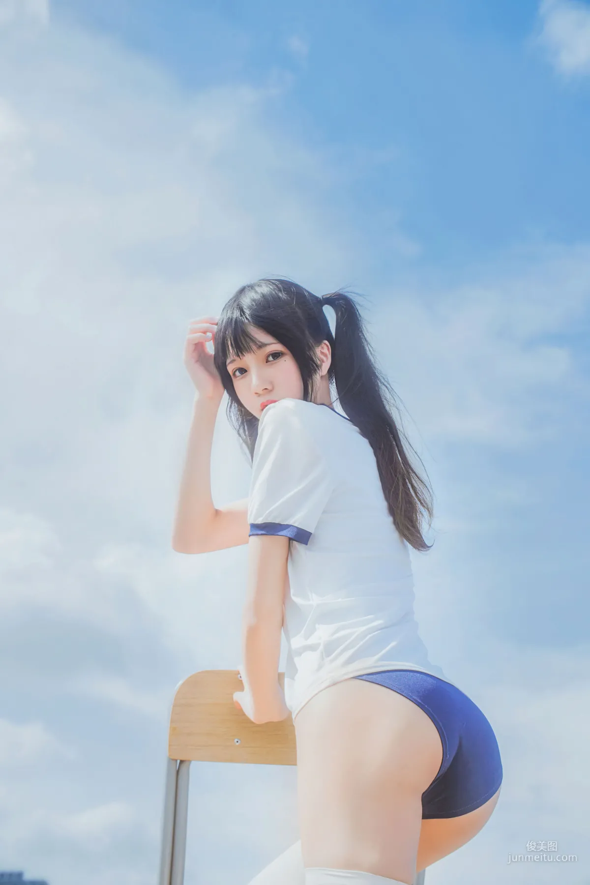 桜桃喵《体操服》 [萝莉COS] 写真集