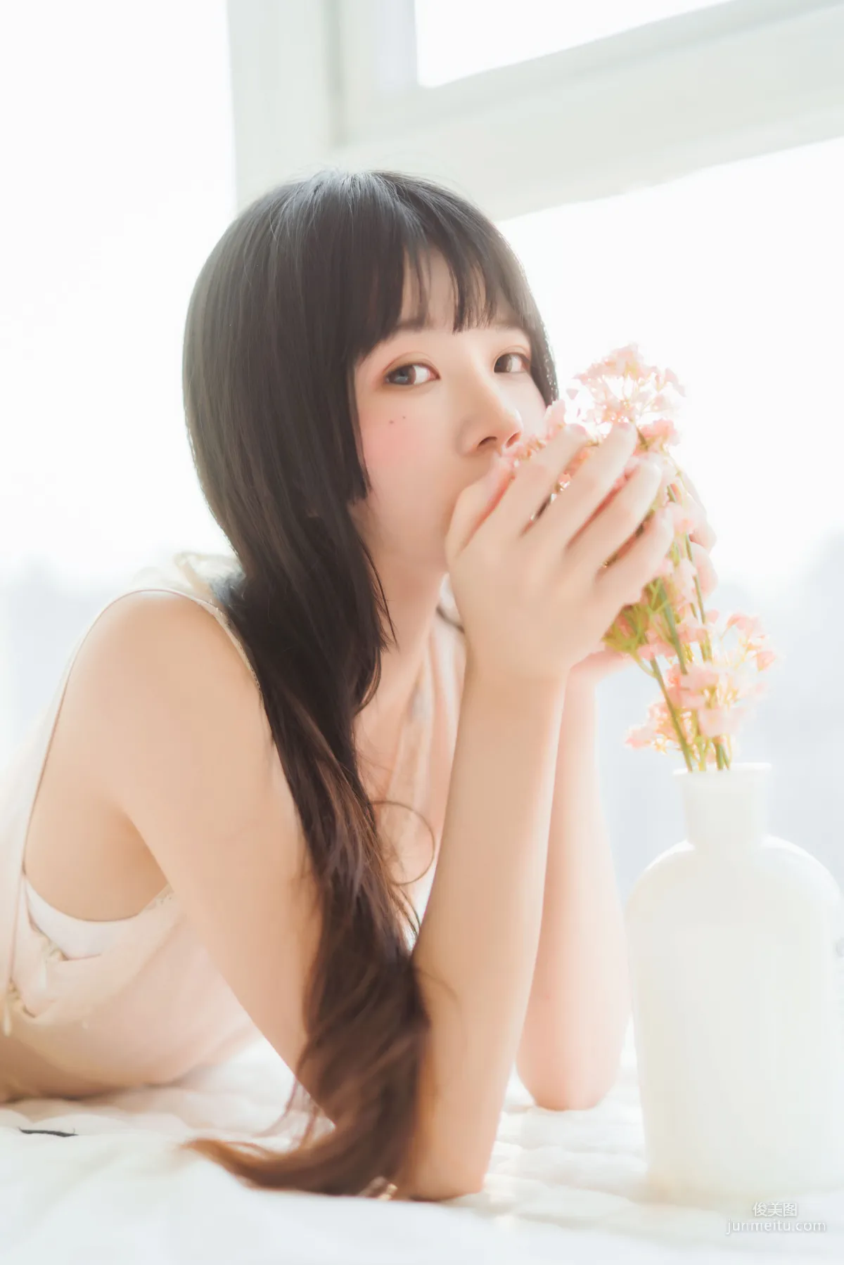 桜桃喵《喵呀》 [萝莉COS] 写真集