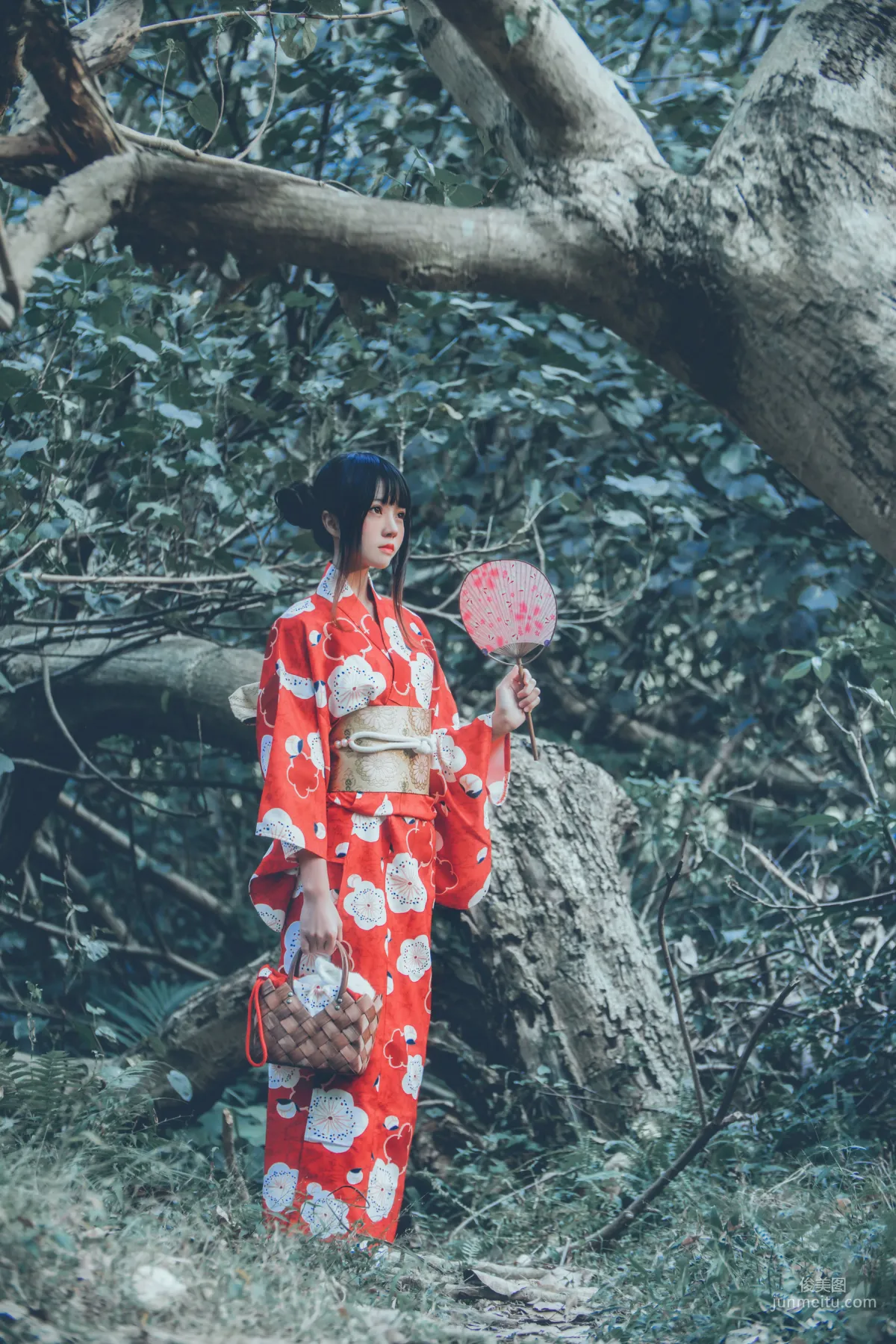 桜桃喵《夏日祭》 [萝莉COS] 写真集