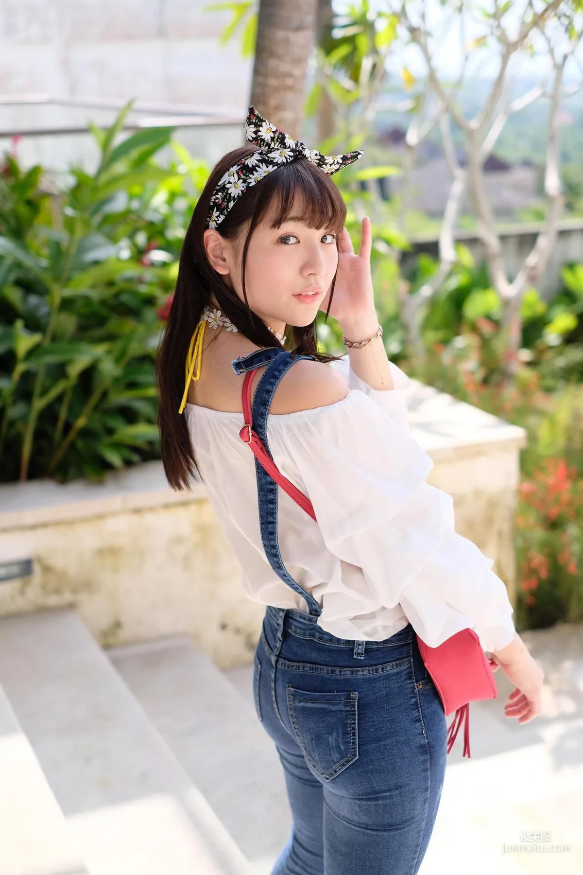 浅川梨奈 Nana Asakawa 「お待たせしました！」 写真集