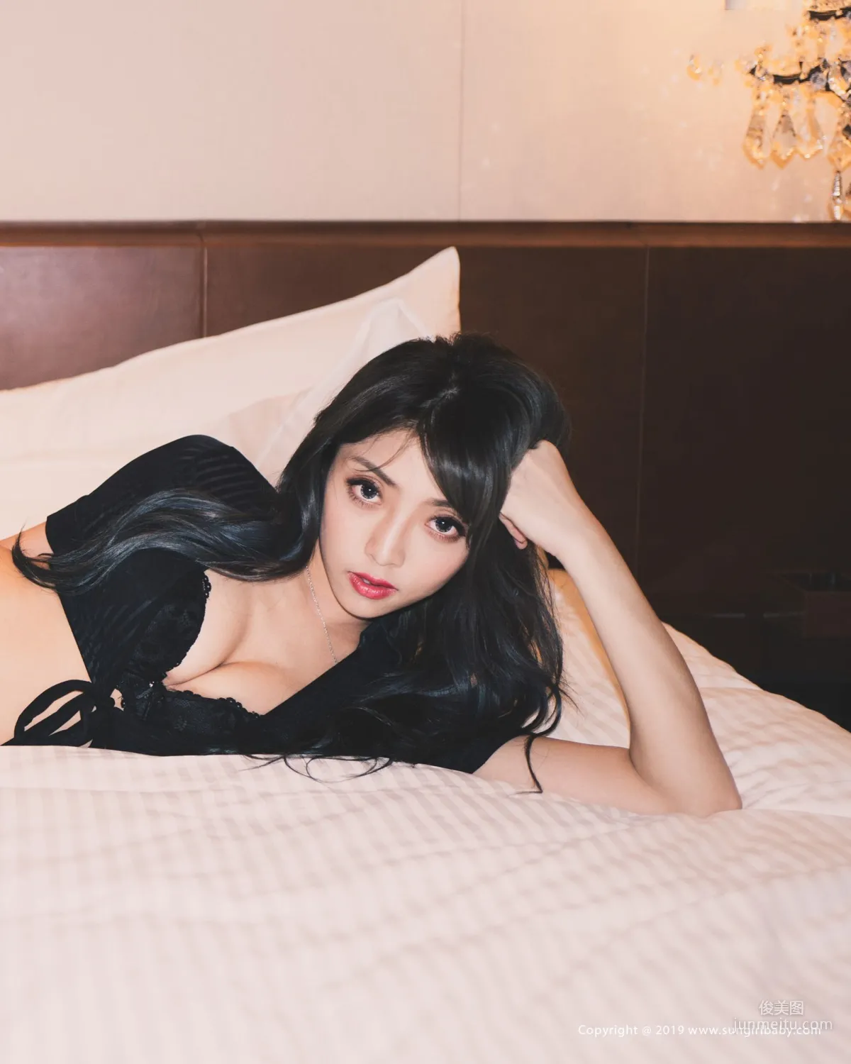 李佳玲Lola《美乳俏臀！诱惑甜心》 [阳光宝贝SUNGIRL] No.046 写真集
