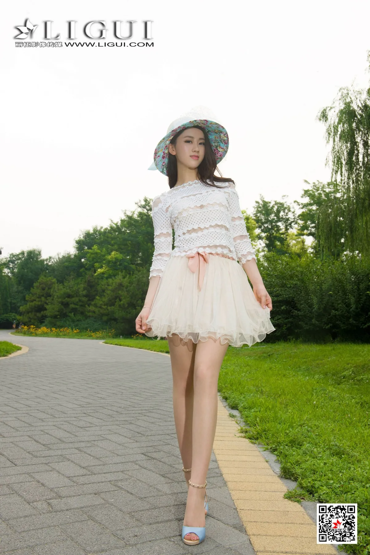 腿模然然《小清新姐姐》 [丽柜Ligui] 网络丽人 写真集