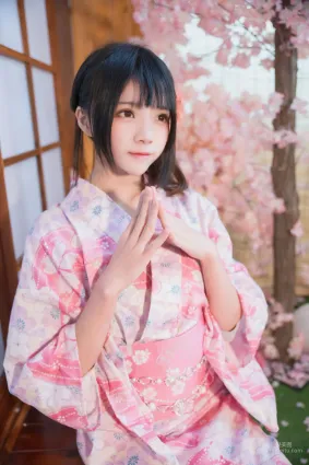 桜桃喵《双人本》 [萝莉COS] 写真集