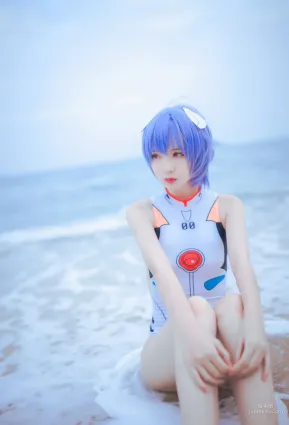 疯猫ss《泳装凌波女神》 [萝莉COS] 写真集