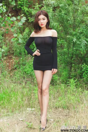 林琳Caroline《户外极品御姐》 [爱秀ISHOW] No.192 写真集