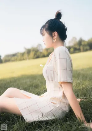 冰冰《花开无语，叶落有声》 [丝意SIEE] No.329 写真集
