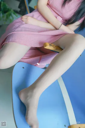 [丝意SIEE] No.302 静心 《学姐，毕业季》 写真集