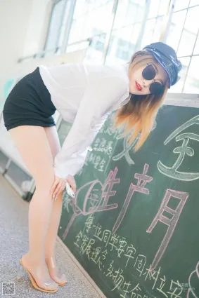婷婷《浮在唇边的温暖》 [丝意SIEE] No.343 写真集