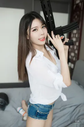 [风之领域] NO.102 吃鸡美少女 写真集