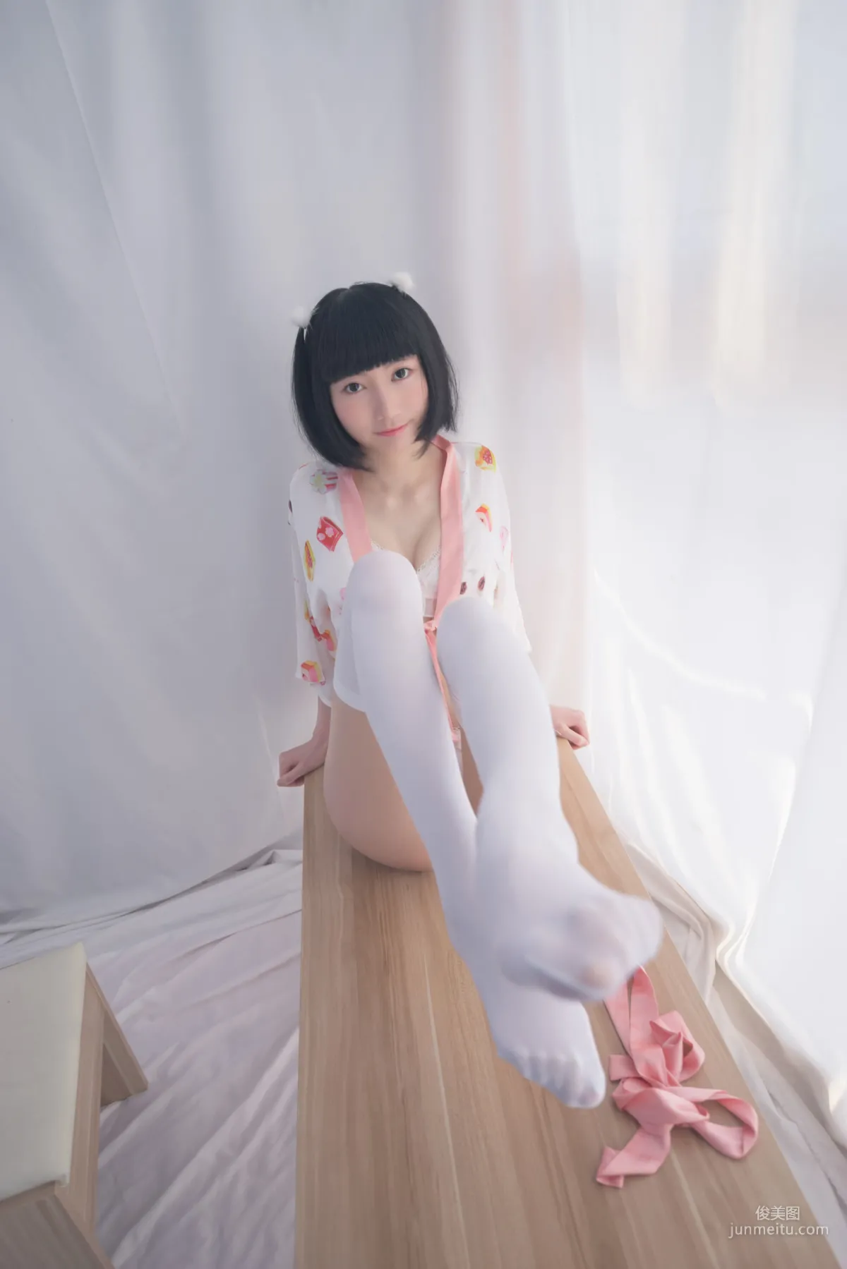 《妹妹头少女的白丝》 [轻兰映画] SPL.004 写真集