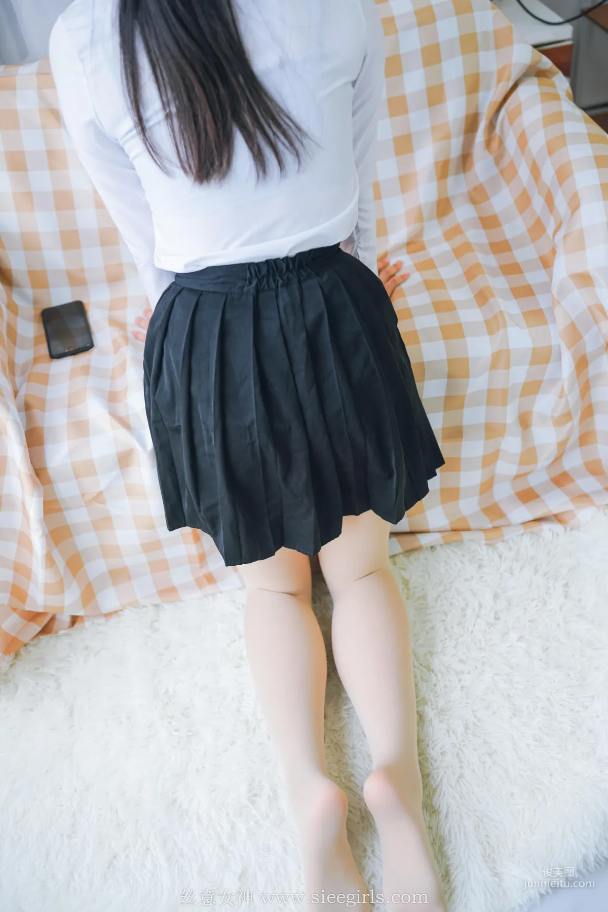 圆圆《似花还似非花》 [丝意SIEE] No.377 写真集