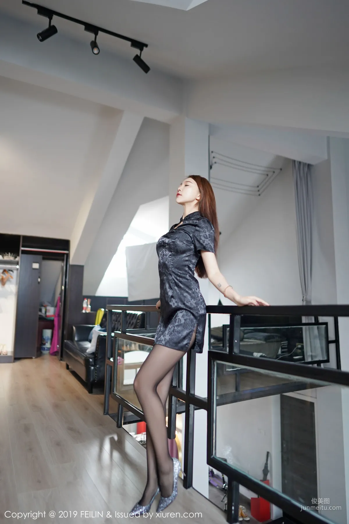 冯木木LRIS《暗黑精灵》 [嗲囡囡FEILIN] VOL.217 写真集