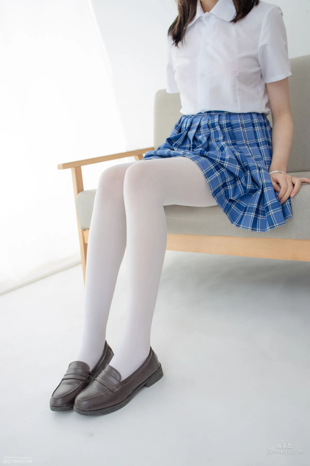 Aika《80D白丝》 [森萝财团] JKFUN-039 写真集