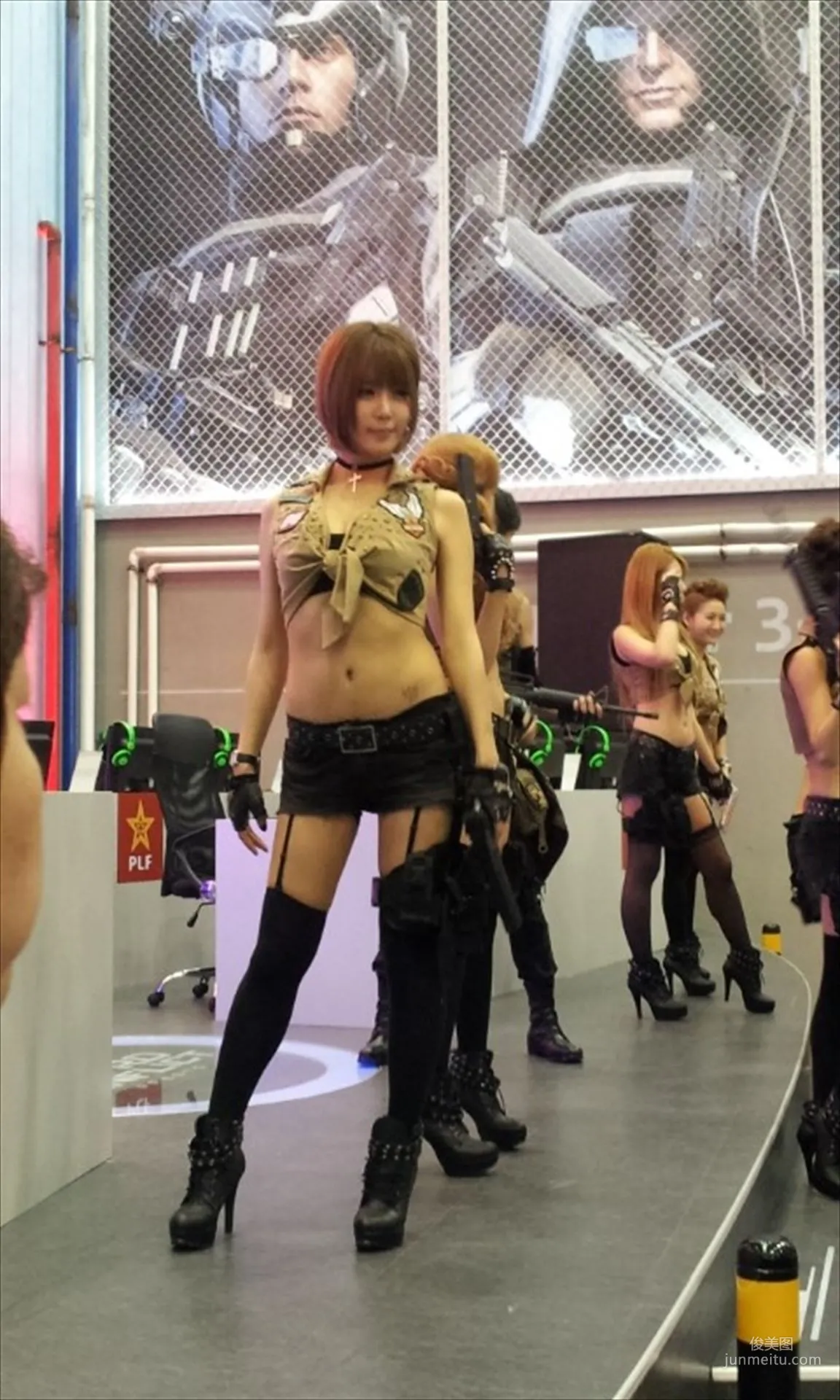 许允美《游戏展览COS》 [韩国展台美女] 写真图片