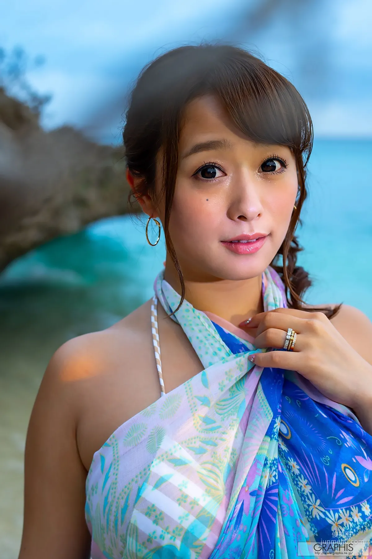 Marina Shiraishi 白石茉莉奈 每日一枚 [Graphis] 写真集