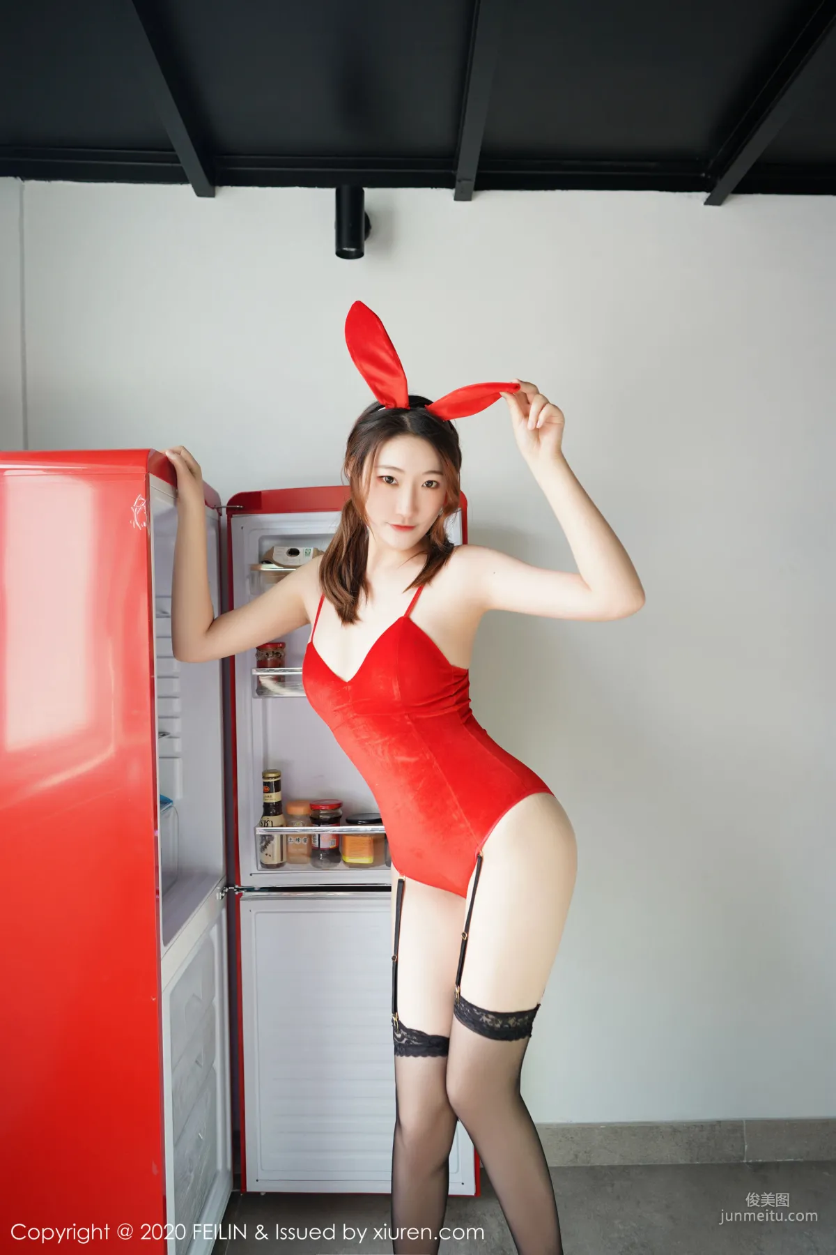 A.小熊猫《身娇体柔肤白貌美的妹子》 [嗲囡囡FEILIN] VOL.226 写真集