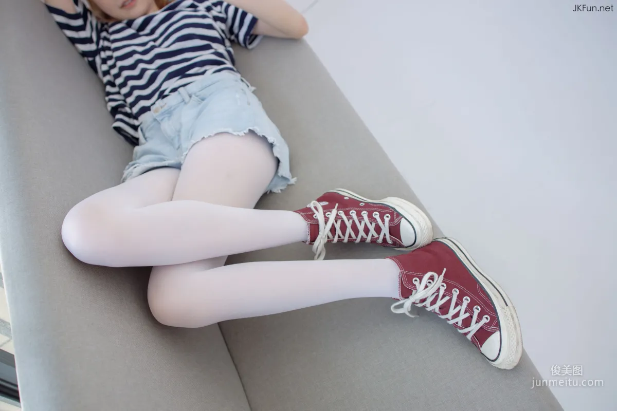 Aika《80D白丝》 [森萝财团] JKFUN-020 写真集