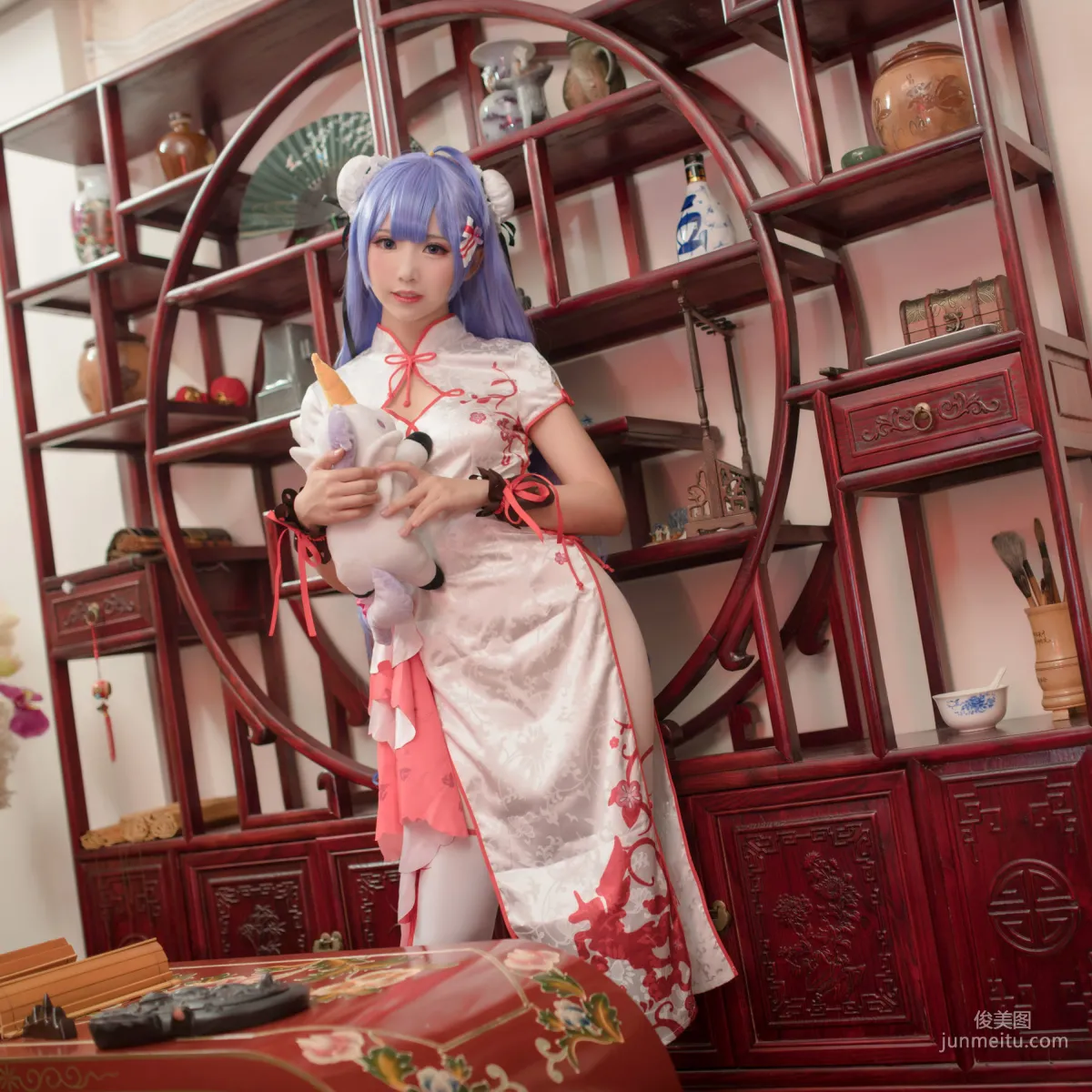 面饼仙儿《旗袍COS》 [福利COSPLAY] 写真集