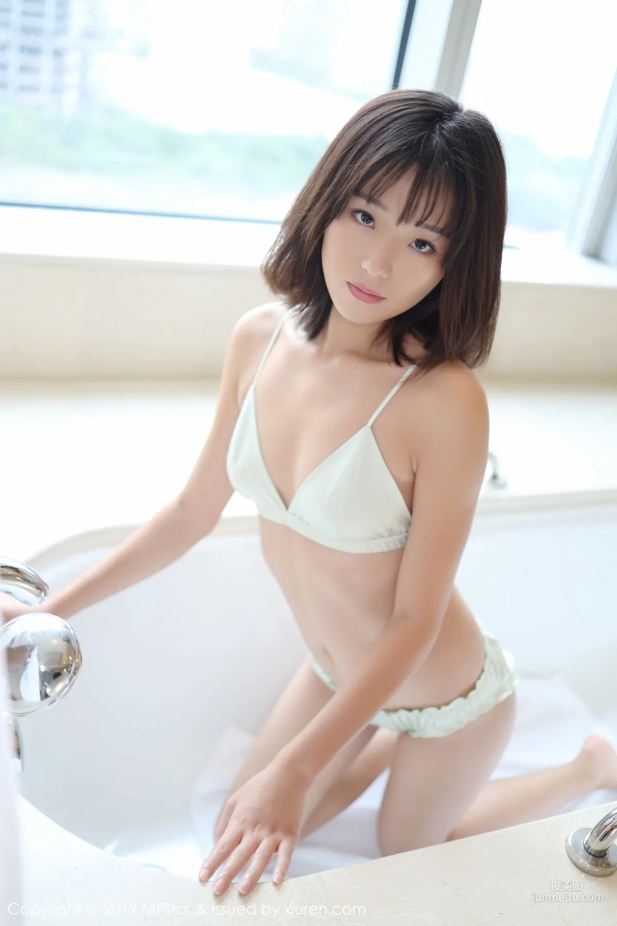 Baileys香儿《私房内衣与浴室浴巾系列》 [模范学院MFStar] Vol.229 写真集
