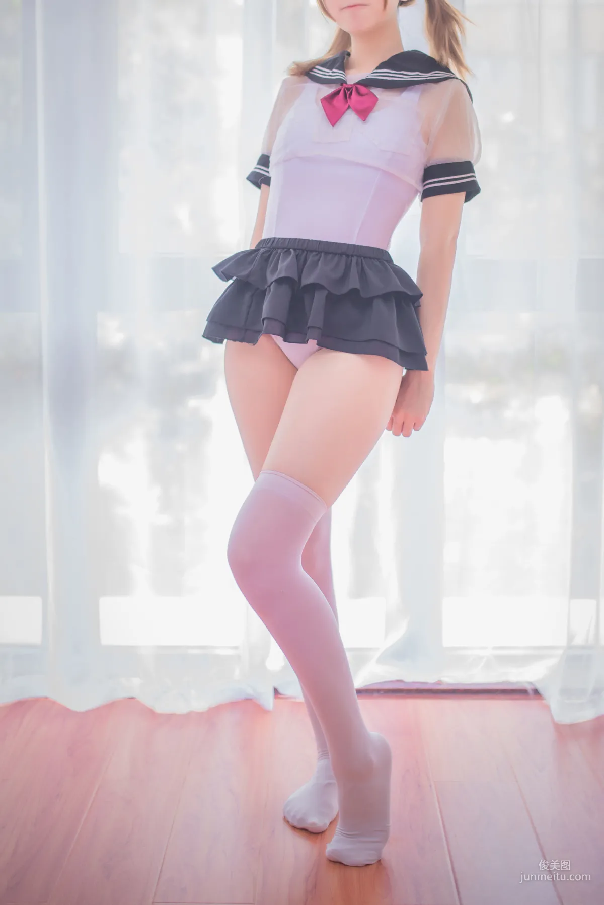 白金Saki《学生服》 [COSPLAY福利] 写真集