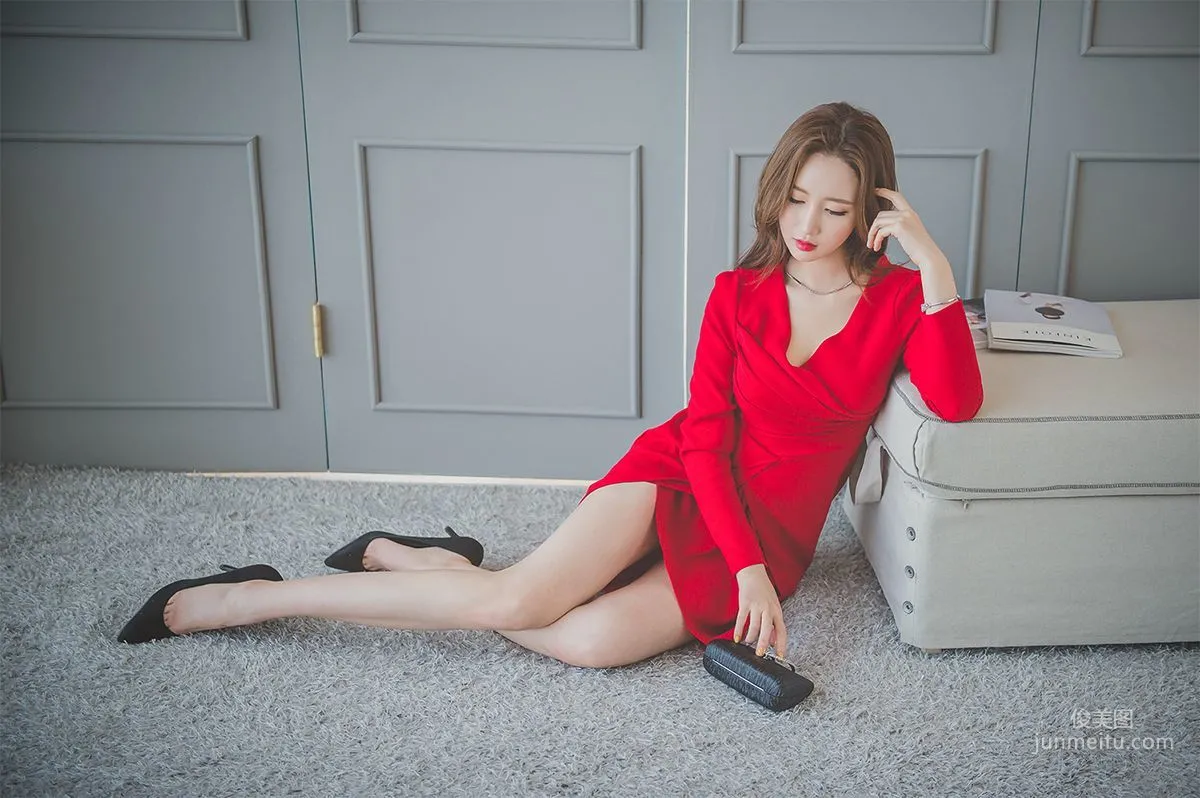 李妍静《韩国绝美气质女神2》写真集