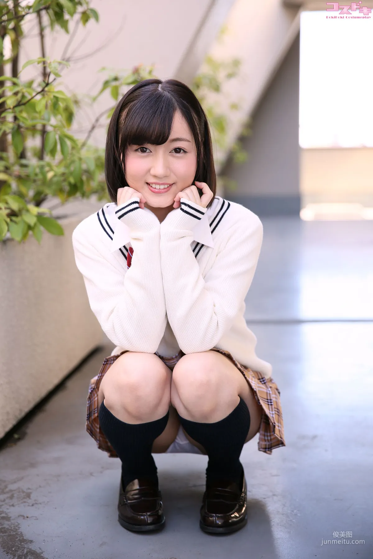 [Cosdoki] 桃井さくら momoisakura_pic_seifuku1 写真集