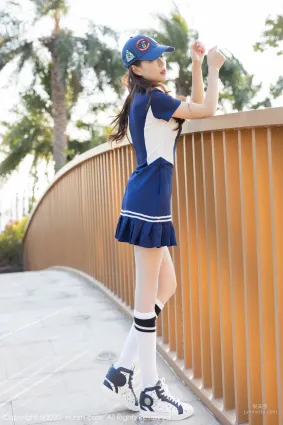 杨紫嫣Cynthia《户外 + 肉丝 + 紧身裤系列！》 [秀人XIUREN] No.1963 写真集