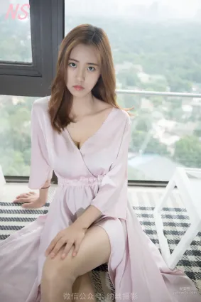 美女主播寒霜《睡衣诱惑》 [纳丝摄影] 写真集