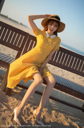 陆萱萱《海滨女友互动》 [秀人XIUREN] No.1812 写真集