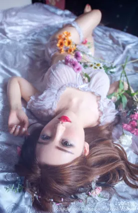 沈梦瑶《花蕾》 [秀人XIUREN] No.1980 写真集