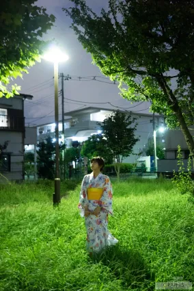 Miharu Usa 羽咲みはる [Graphis] Limited Edition 写真集