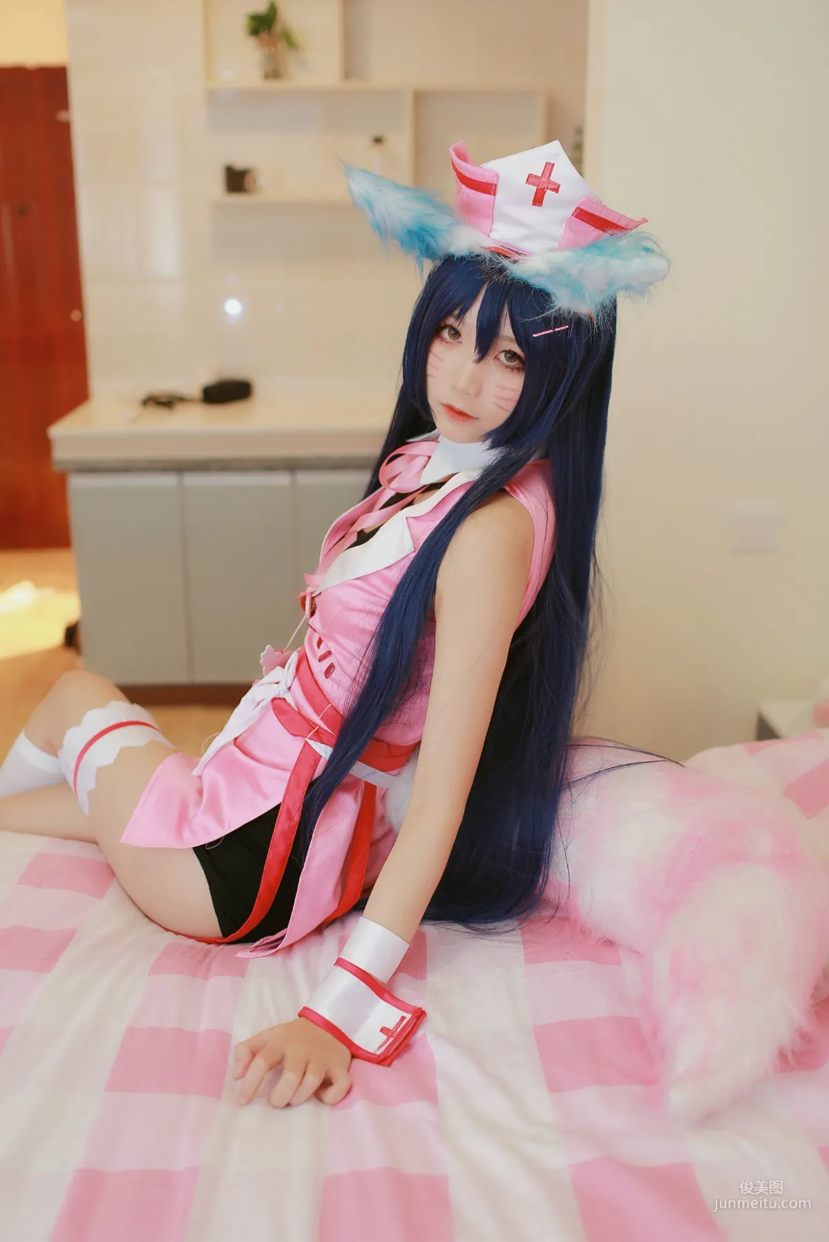 清纯少女五更百鬼《阿狸护士服》 [COSPLAY美女] 写真集