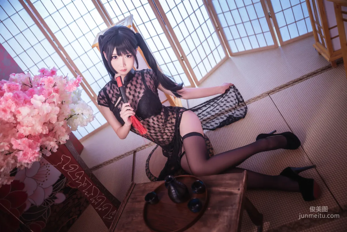 面饼仙儿《黑丝情趣旗袍》 [福利COSPLAY] 写真集
