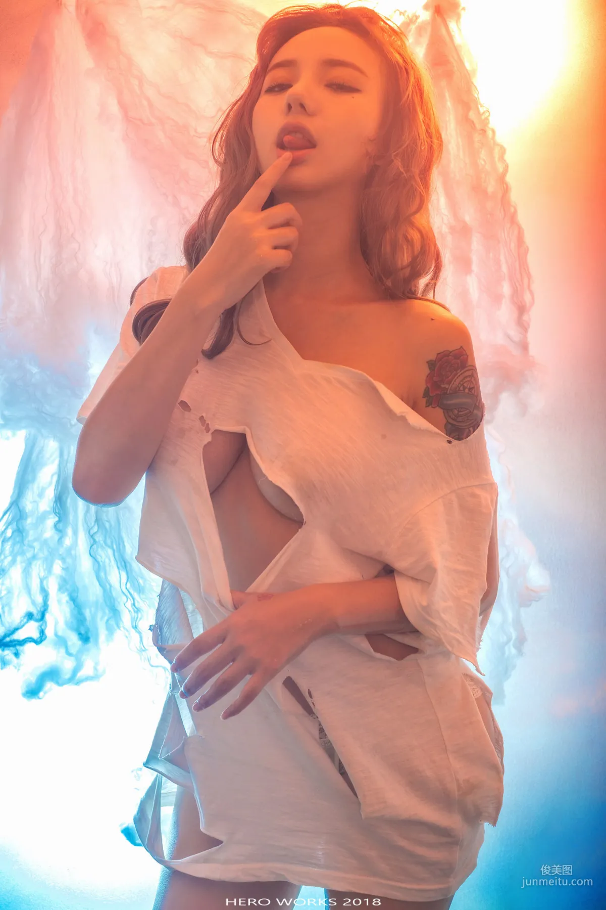 洛丽塔大哥《豪放私房》 [COSPLAY美女] 写真集
