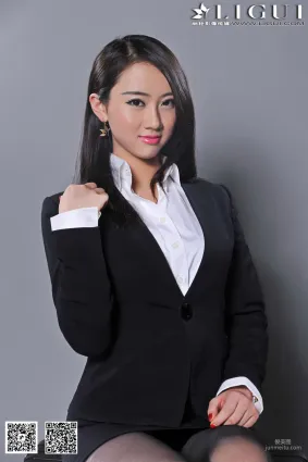 Model 然然《职业装黑丝高跟》上下全集 [丽柜LiGui] 美腿玉足写真图片