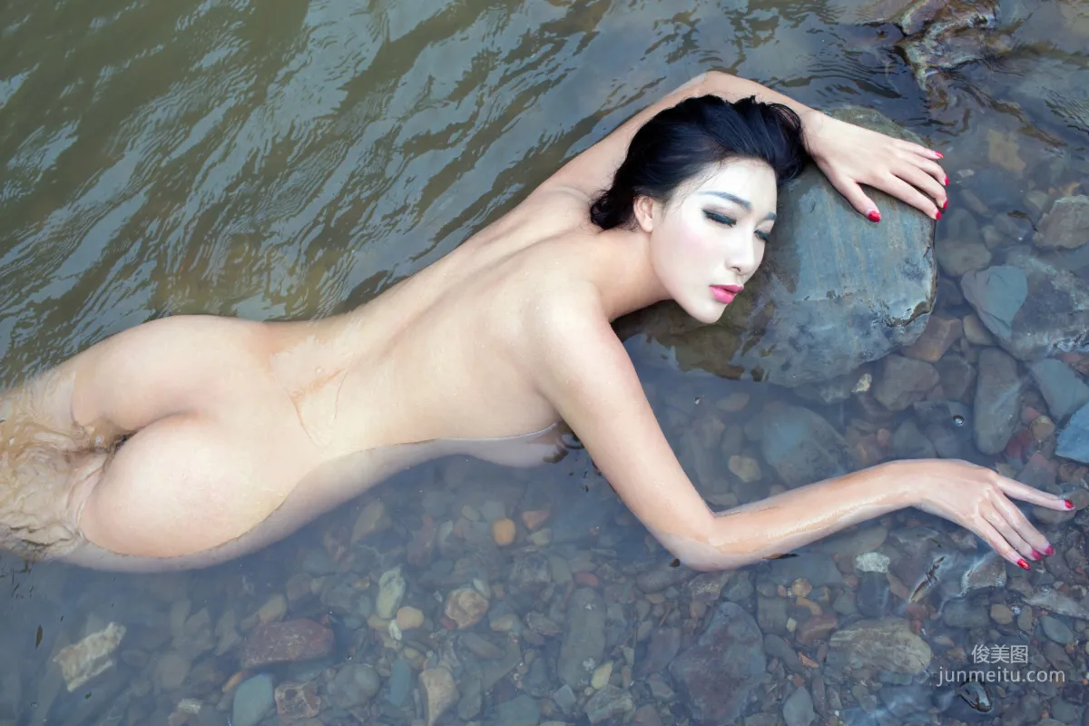 乔雅冰《艺术范儿、妖娆地美》 [推女郎TuiGirl] No.035 写真集