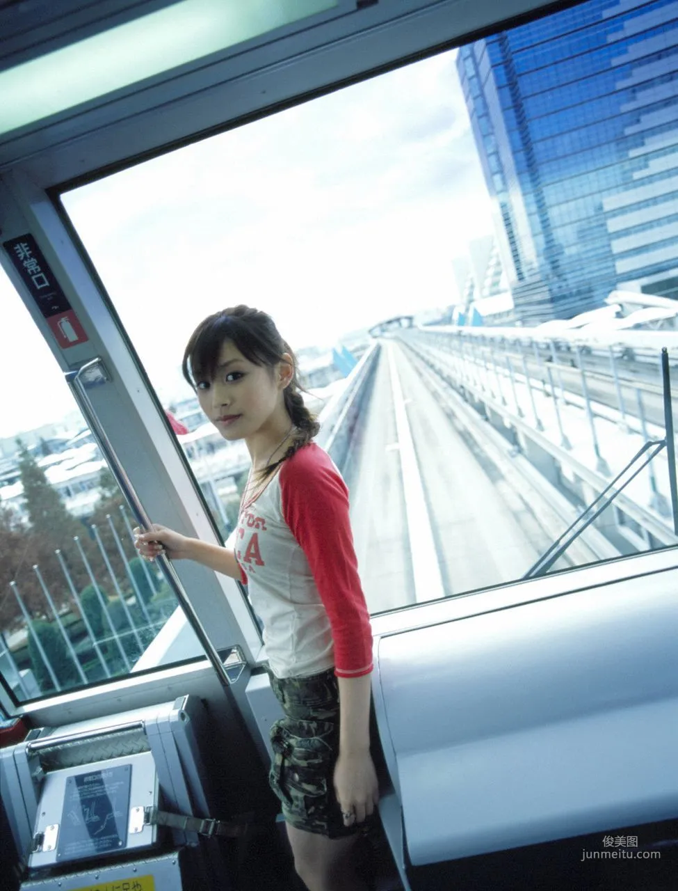 Takahashi Ai 高橋愛/高桥爱 [Hello! Project Digital Books] Vol.28 写真集