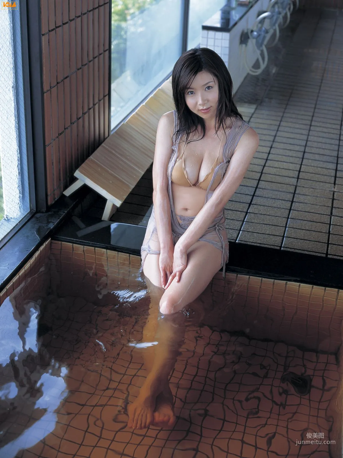 [Bomb.TV] 2006年07月刊 China Fukunaga 福永ちな/日高由香理 写真集