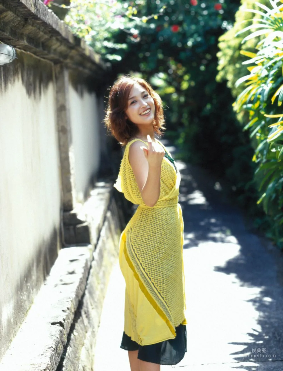 Rika Ishikawa 石川梨华 [Hello! Project Digital Books] Vol.47 写真集
