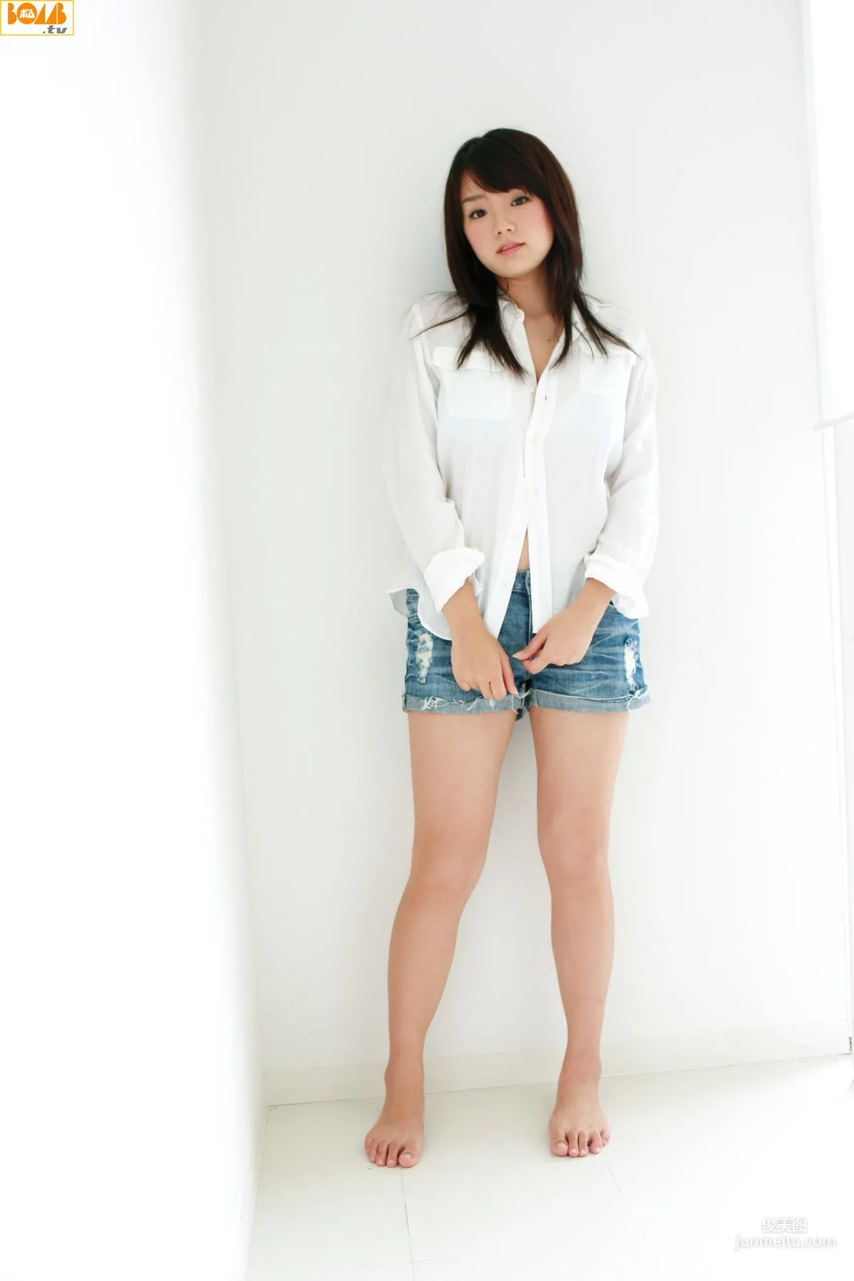 [Bomb.TV] 2010年08月刊 Ai Shinozaki 筱崎爱/篠崎愛 写真集