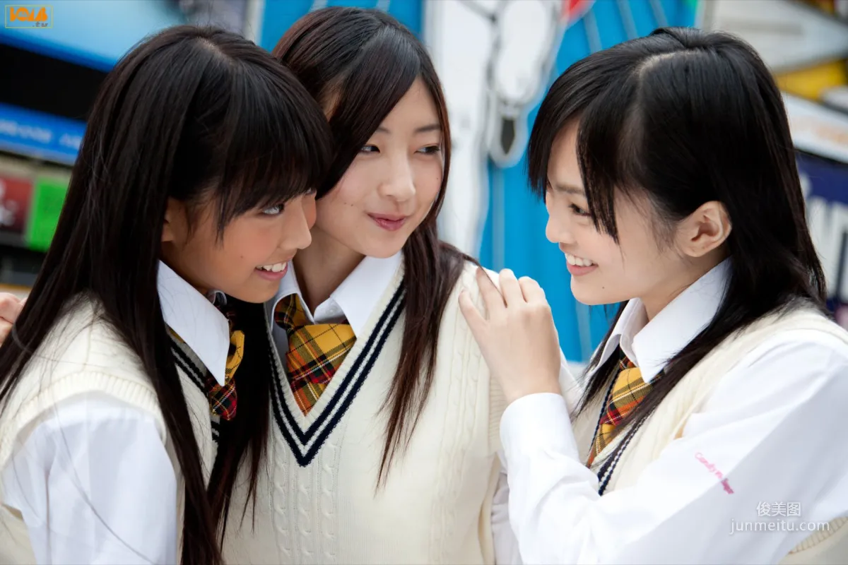 [Bomb.TV] 2011年01月刊 Nmb48 成员 写真集