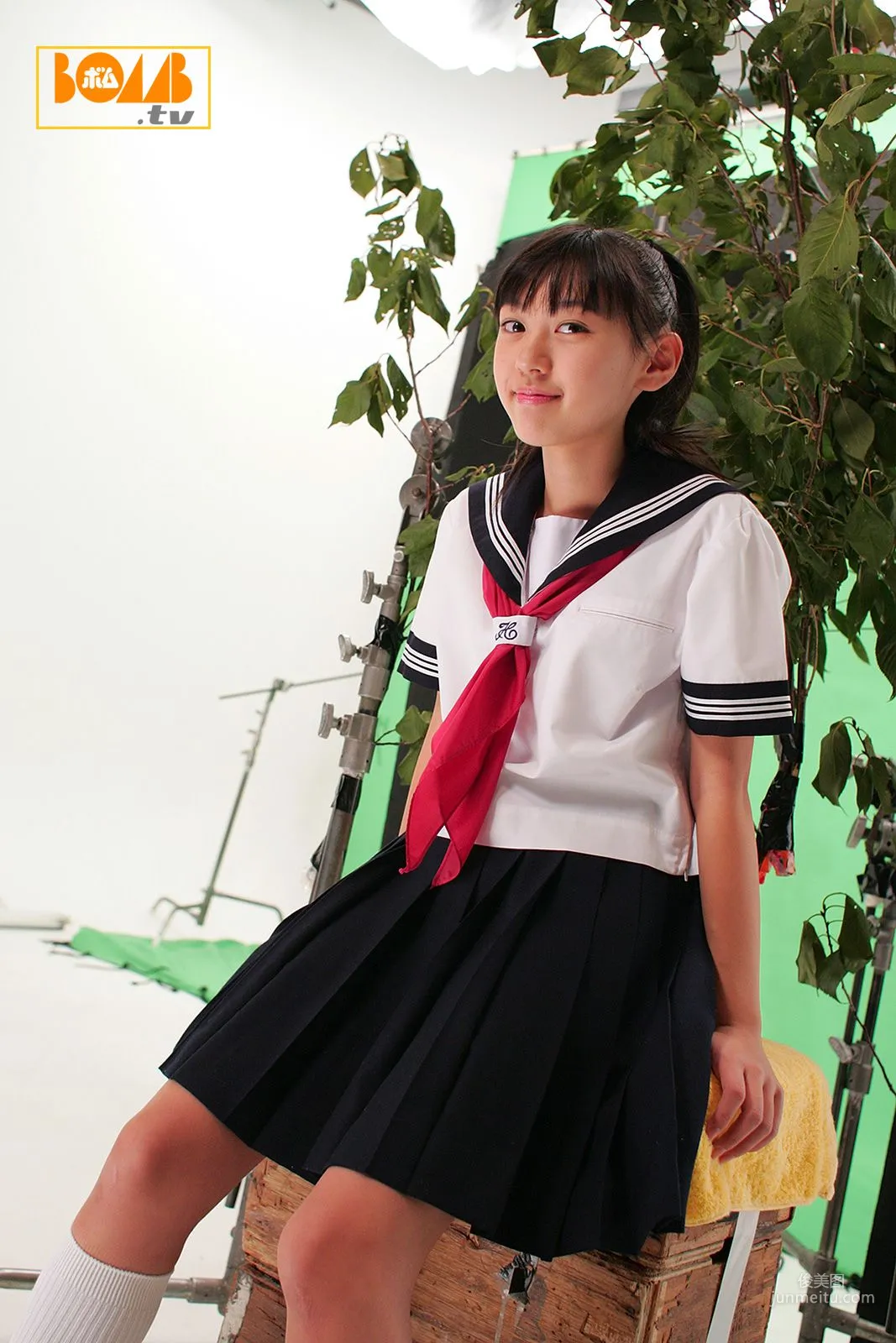 [Bomb.TV] Suika 日本萝莉少女3 写真集