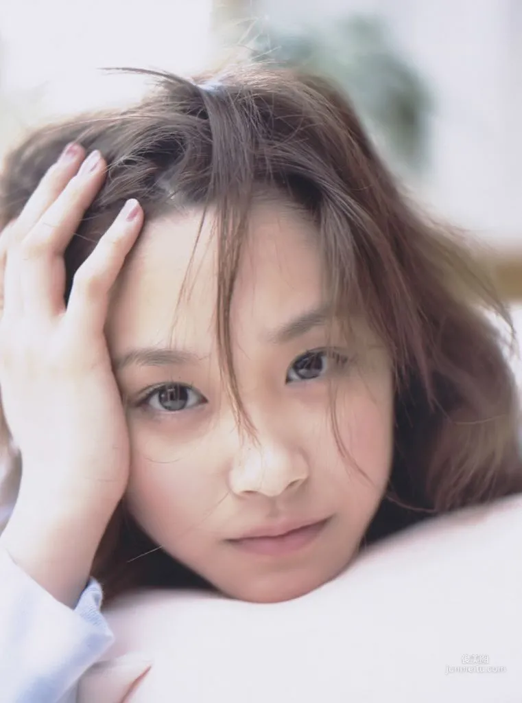 Ai Takahashi 高橋愛 [Hello! Project Digital Books] Vol.02 写真集