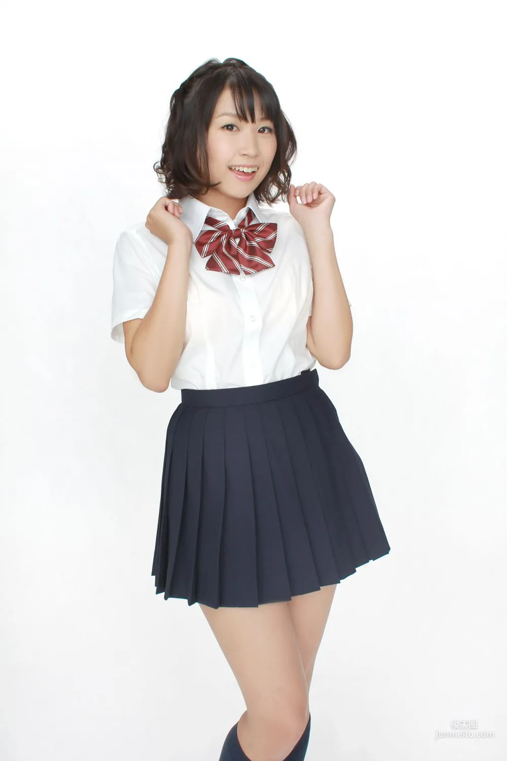 吉田ゆい《言うことナース！いやしの看護学生アイドル入学！》写真集 [YS Web] Vol.575