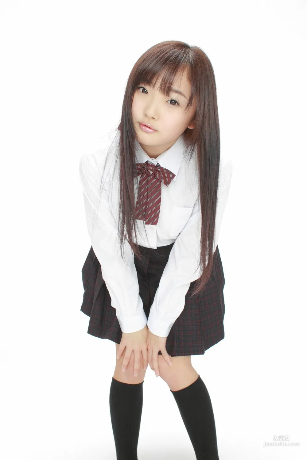 愛沢新菜《ちっちゃおっきい美少女入学！》写真集 [YS Web] Vol.551