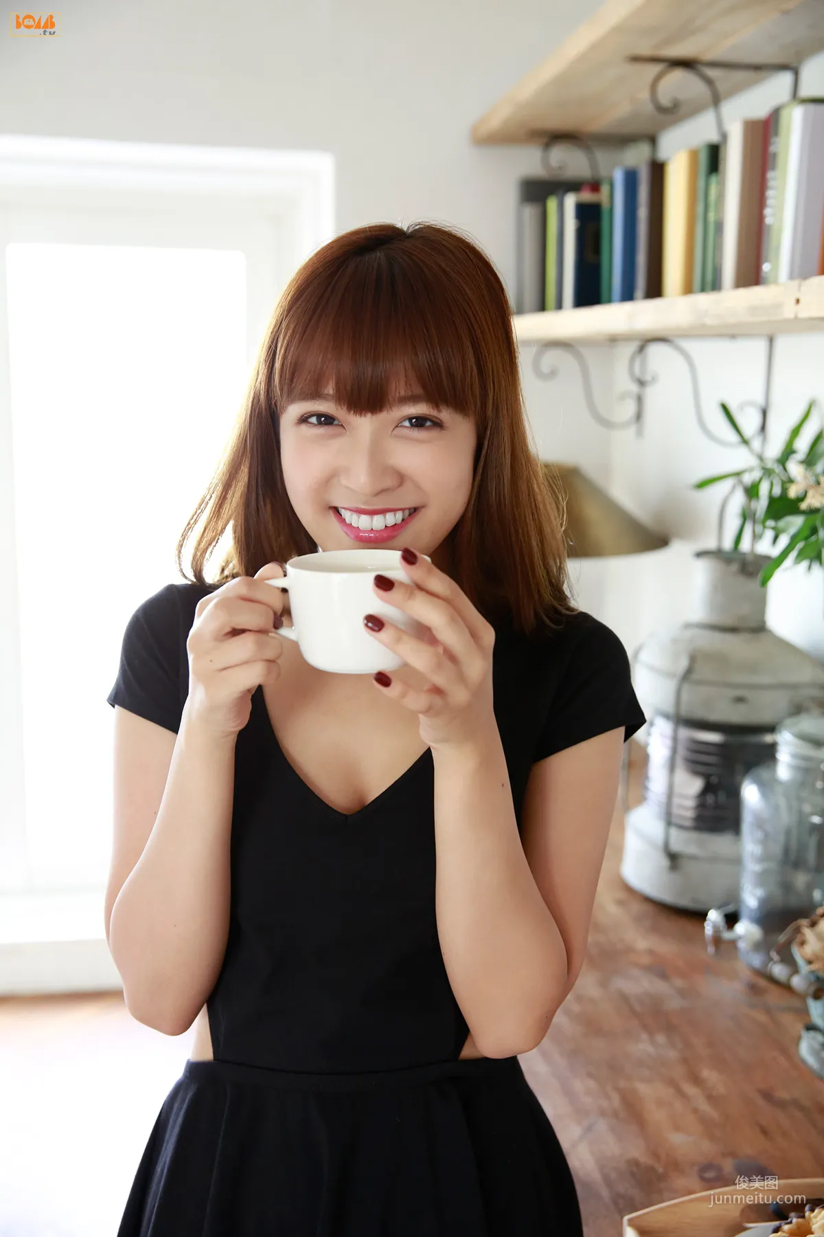 [Bomb.TV] 2016年11月号 Ai Matsumoto 松本愛 写真集