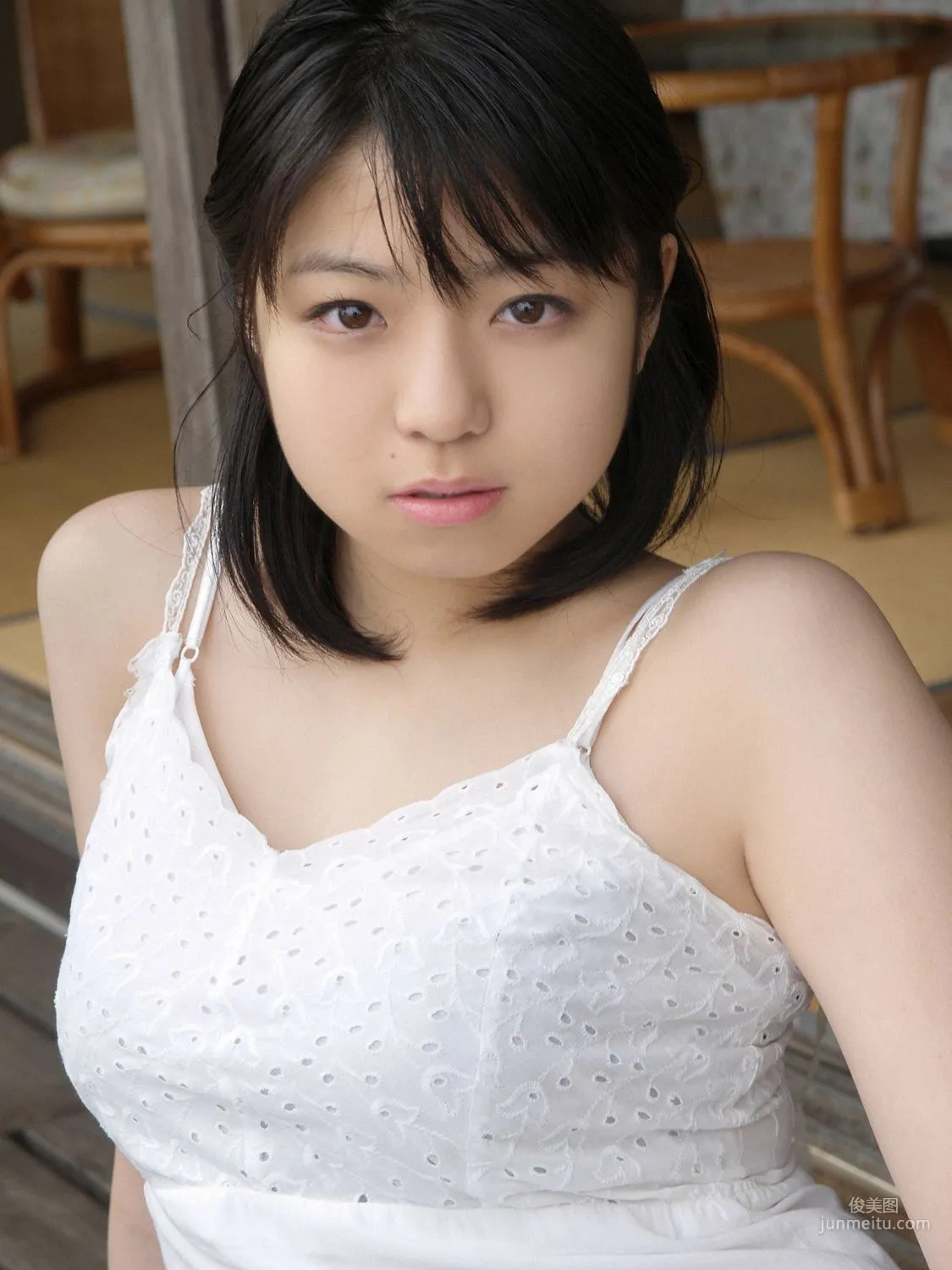 中村静香《少女の時間》写真集 [YS Web] Vol.537