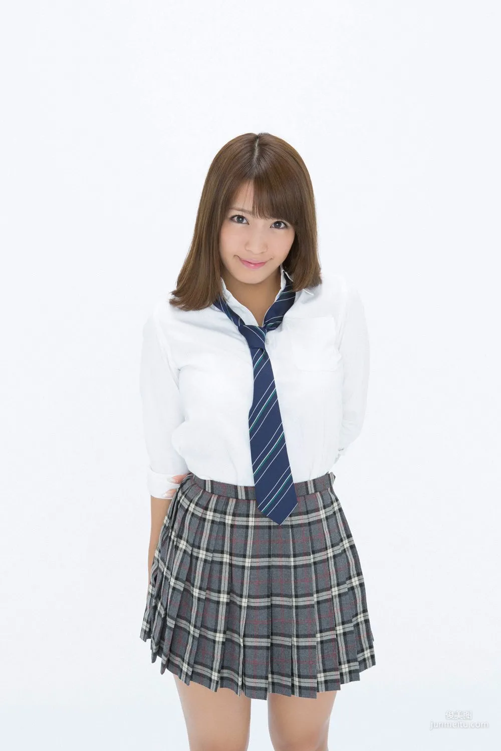 [YS Web] Vol.717 Rina Hashimoto 橋本梨菜 写真集