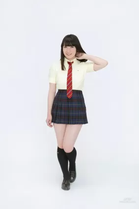 紺野栞《Fカップルプルちゃん入学!!》写真集 [YS Web] Vol.669