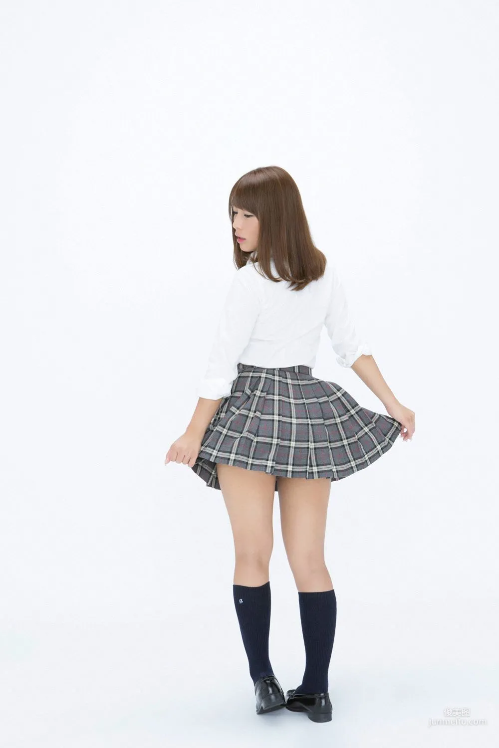 [YS Web] Vol.717 Rina Hashimoto 橋本梨菜 写真集